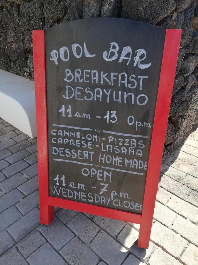 Apartamento Luca 05 En Playa Roca Costa Teguise Eksteriør bilde