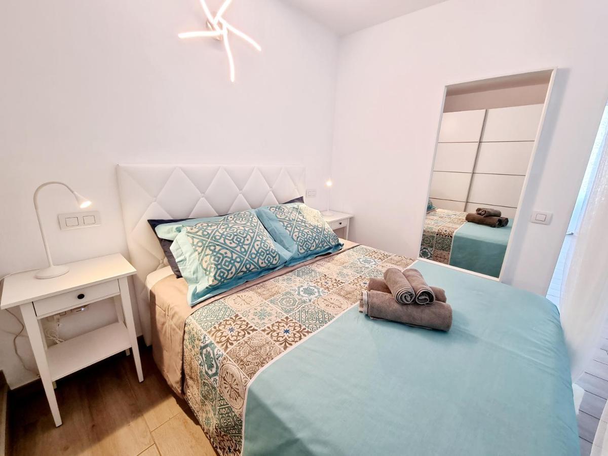 Apartamento Luca 05 En Playa Roca Leilighet Costa Teguise Eksteriør bilde